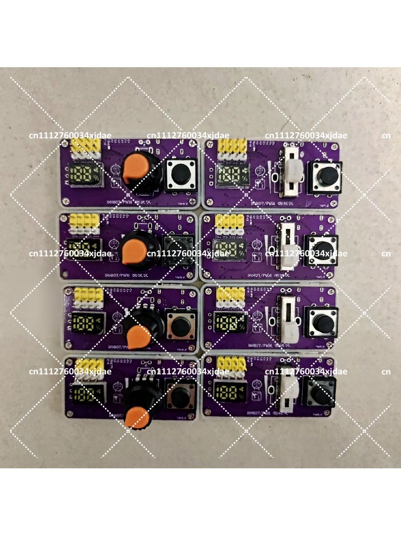 Tester per Servocomandi di Dro - Drone Battery Voltage Checker recensione e prezzo